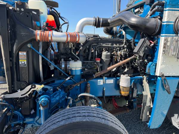 Caterpillar PETERBILT, dovoz USA — foto 9 z 12