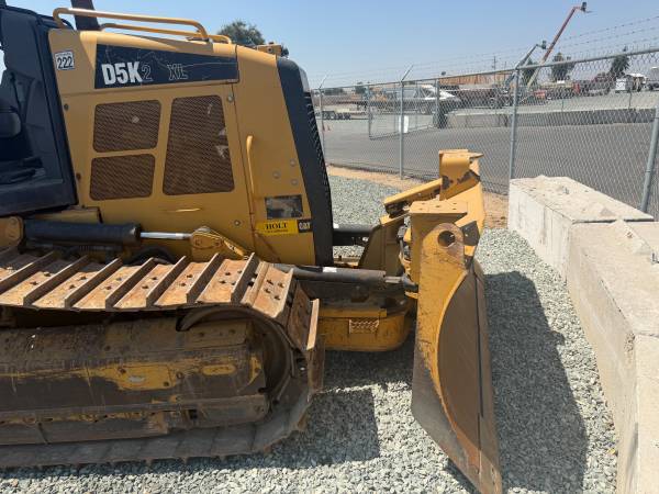 Caterpillar D5, dovoz USA — foto 9 z 11