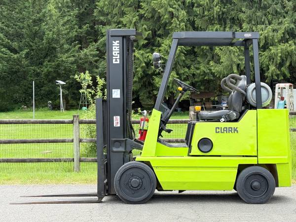 FORKLIFT, dovoz USA — foto 2 z 5