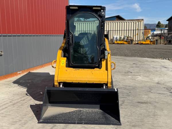 Caterpillar ASV, dovoz USA — foto 2 z 12