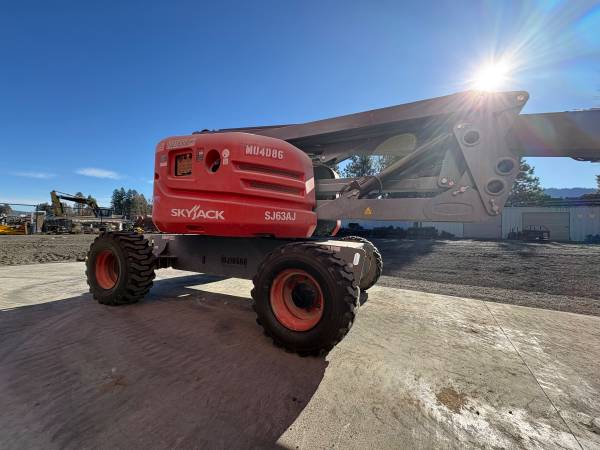 Caterpillar SKYJACK, dovoz USA — foto 6 z 11