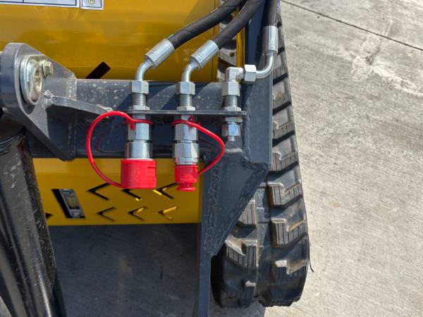 Caterpillar MINI, dovoz USA — foto 3 z 12