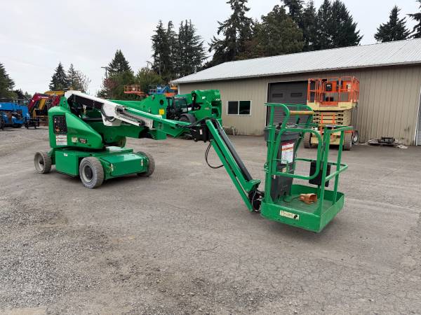 2016 JLG E400, dovoz USA — foto 2 z 12
