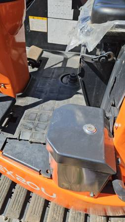 Hitachi EX, dovoz USA — foto 6 z 6