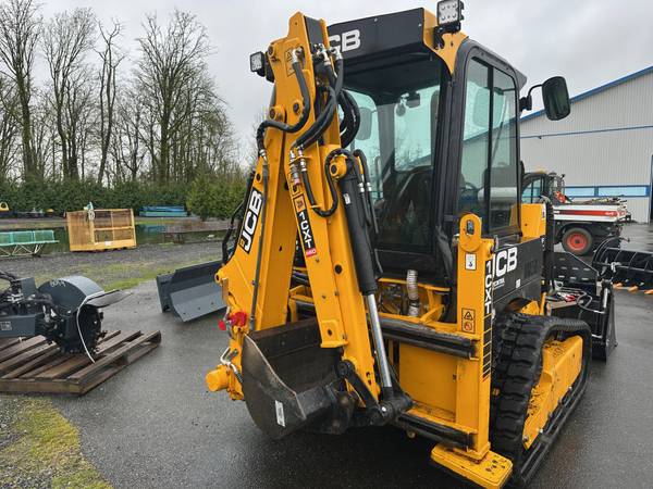 2023 JCB, dovoz Kanada — foto 11 z 12