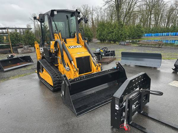 2023 JCB, dovoz Kanada — foto 8 z 12