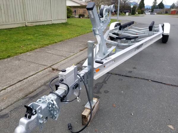 2027 LOAD, dovoz Kanada — foto 1