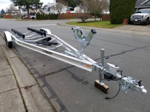 2027 LOAD, dovoz Kanada — foto 3 z 12