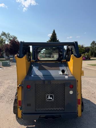 John Deere, dovoz Kanada — foto 3 z 11