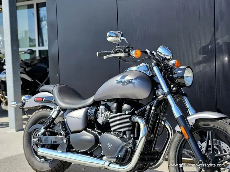 2016 Triumph Speedmaster Matte, šedá, 5 399 km, dovoz Kanada — foto 9 z 12
