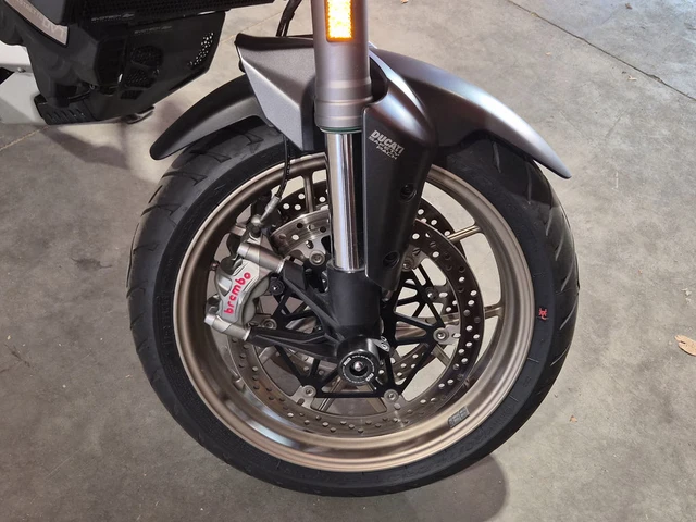 2018 Ducati, 47 900 km, dovoz Kanada — foto 5 z 5