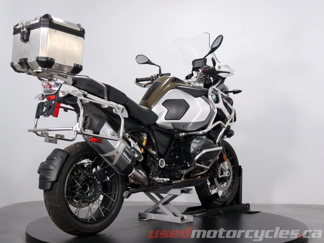 2015 BMW, 53 738 km, dovoz Kanada — foto 3 z 5