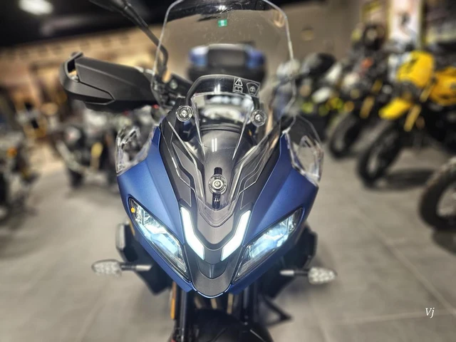 2026 Triumph, 1 km, dovoz Kanada — foto 3 z 5