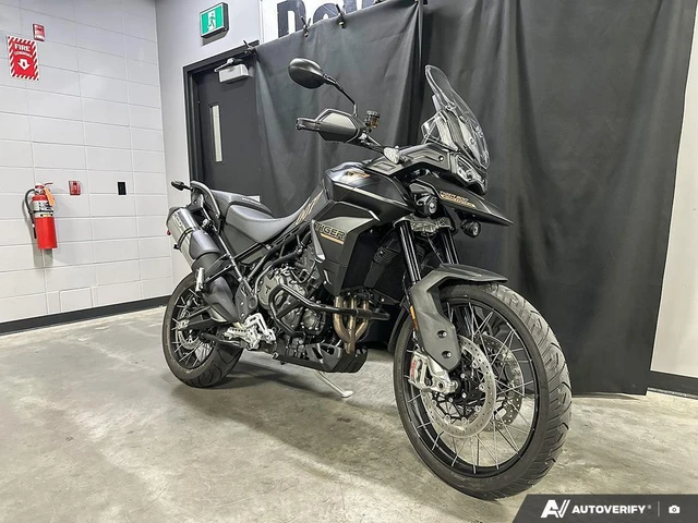 2023 Triumph, 1 km, dovoz Kanada — foto 2 z 5