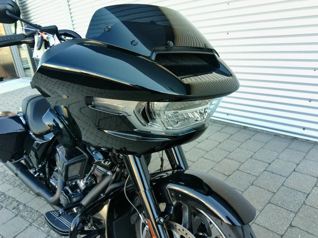 2026 Harley-Davidson, 16 km, dovoz Kanada — foto 4 z 5