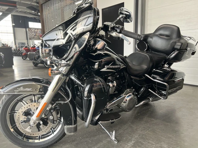 2018 Harley-Davidson, 32 778 km, dovoz Kanada — foto 4 z 5