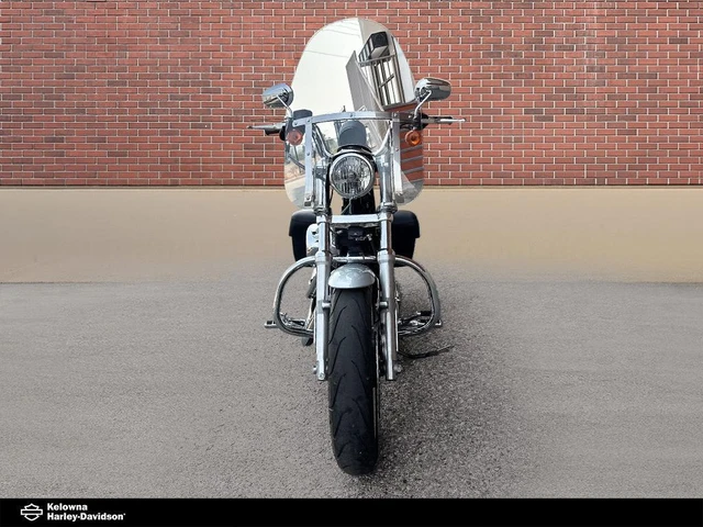 2014 Harley-Davidson, 17 564 km, dovoz Kanada — foto 2 z 5