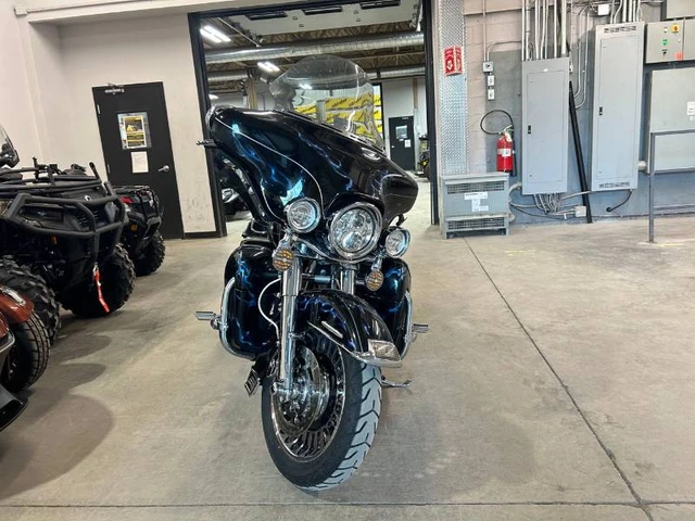 2011 Harley-Davidson, 142 205 km, dovoz Kanada — foto 2 z 5