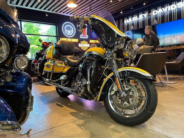 2012 Harley-Davidson, 118 507 km, dovoz Kanada — foto 2 z 4