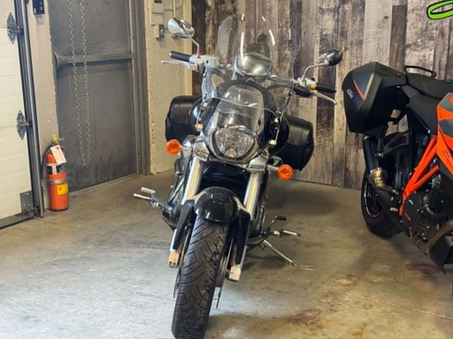 2006 Suzuki, 44 000 km, dovoz Kanada — foto 4 z 5