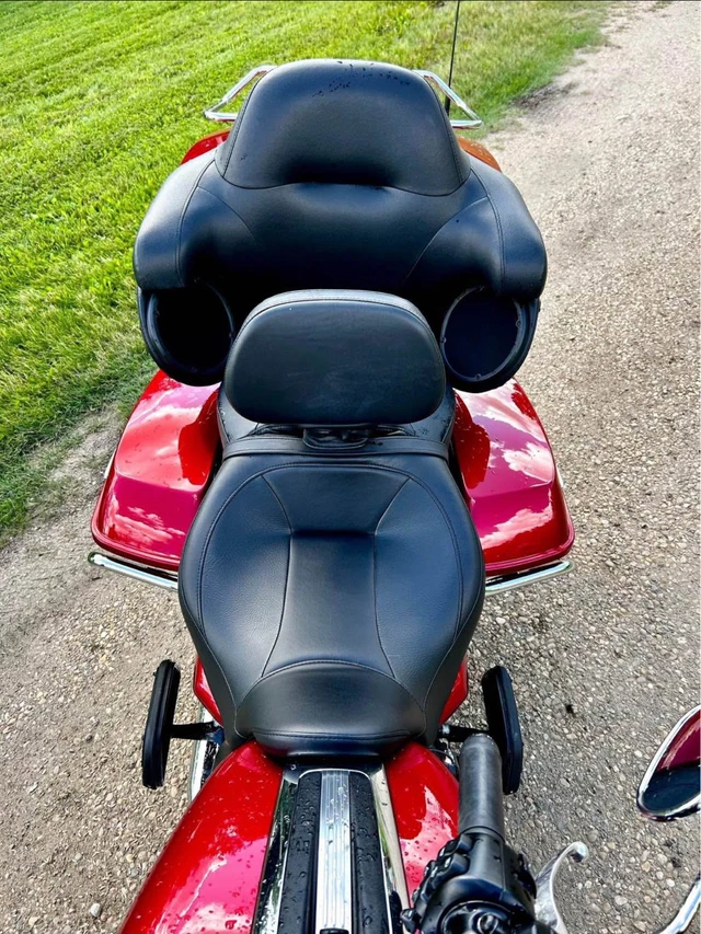 2019 Harley-Davidson, 22 000 km, dovoz Kanada — foto 4 z 5