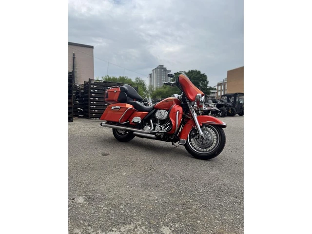 2012 Harley-Davidson, 90 524 km, dovoz Kanada — foto 3 z 5