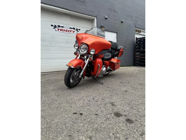 2012 Harley-Davidson, 90 524 km, dovoz Kanada — foto 5 z 5