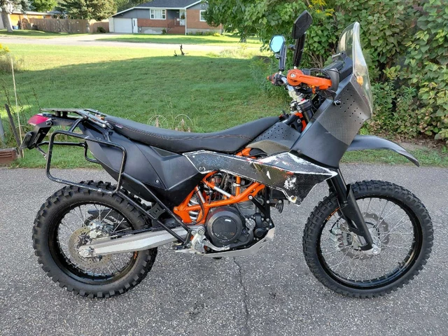 2017 KTM, 35 355 km, dovoz Kanada — foto 5 z 5