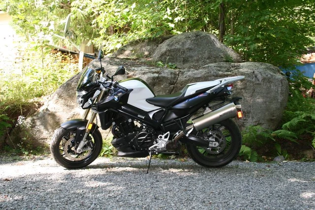2015 BMW, 48 000 km, dovoz Kanada — foto 2 z 5