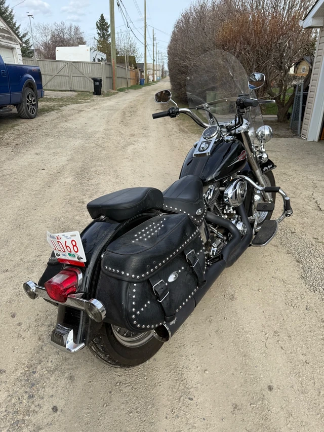 2007 Harley-Davidson, 19 287 km, dovoz Kanada — foto 4 z 5