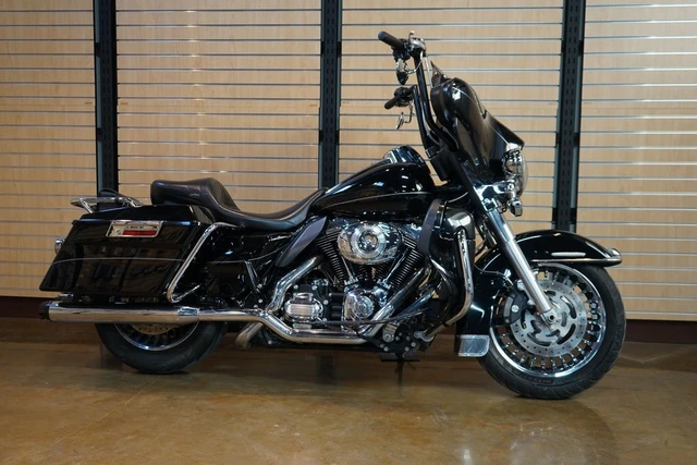 2013 Harley-Davidson, 89 596 km, dovoz Kanada — foto 2 z 5
