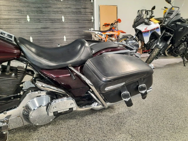 2005 Harley-Davidson, 68 862 km, dovoz Kanada — foto 4 z 5