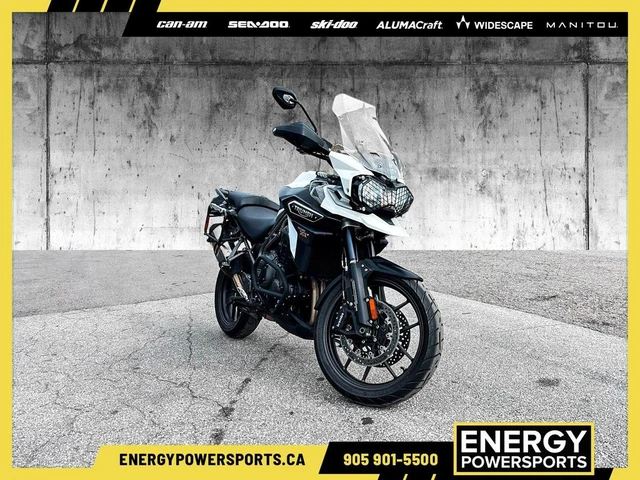 2016 Triumph, 11 519 km, dovoz Kanada — foto 3 z 5