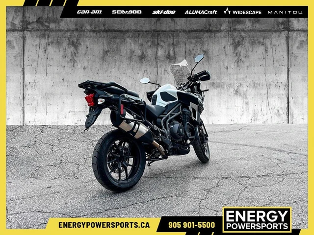 2016 Triumph, 11 519 km, dovoz Kanada — foto 5 z 5