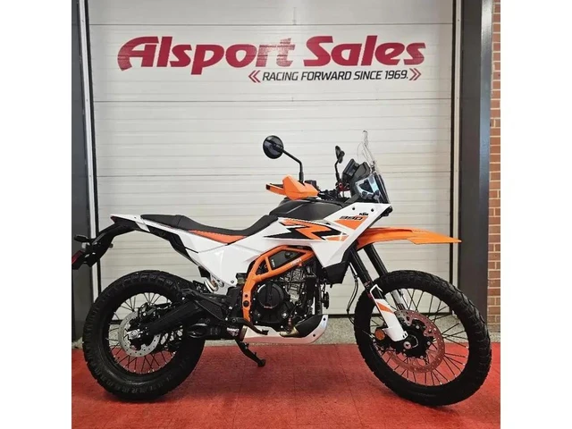 2026 KTM, dovoz Kanada — foto 1 z 5 2026 KTM, dovoz Kanada — foto 1 z 5