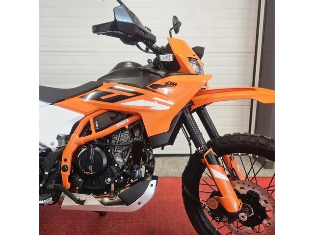 2026 KTM, dovoz Kanada — foto 4 z 5