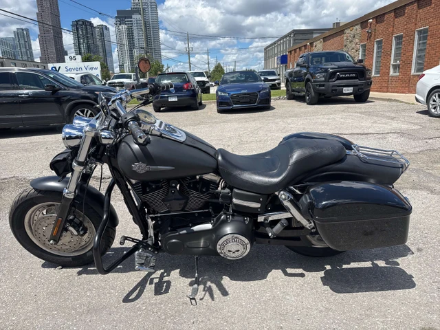 2009 Harley-Davidson, 25 276 km, dovoz Kanada — foto 2 z 5