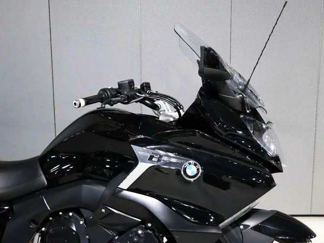 2018 BMW, 40 005 km, dovoz Kanada — foto 2 z 5
