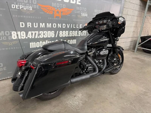 2018 Harley-Davidson, 35 575 km, dovoz Kanada — foto 4 z 5