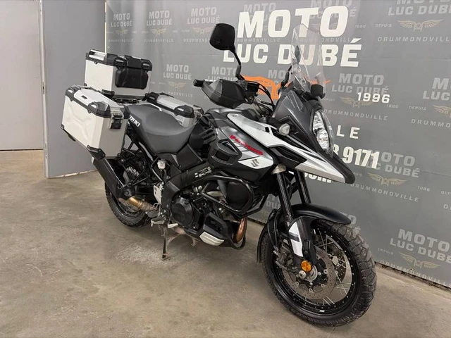 2018 Suzuki, 48 661 km, dovoz Kanada — foto 2 z 5