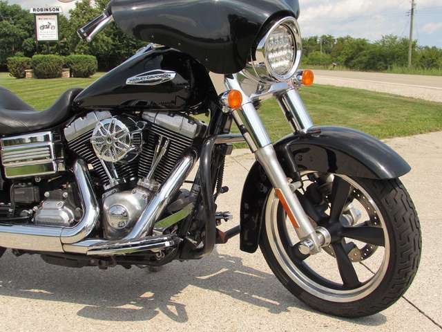 2014 Harley-Davidson, 118 400 km, dovoz Kanada — foto 5 z 5