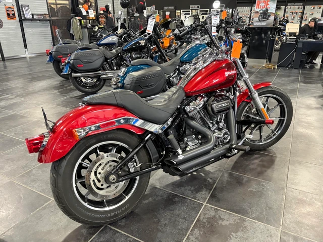 2018 Harley-Davidson, 16 092 km, dovoz Kanada — foto 4 z 5