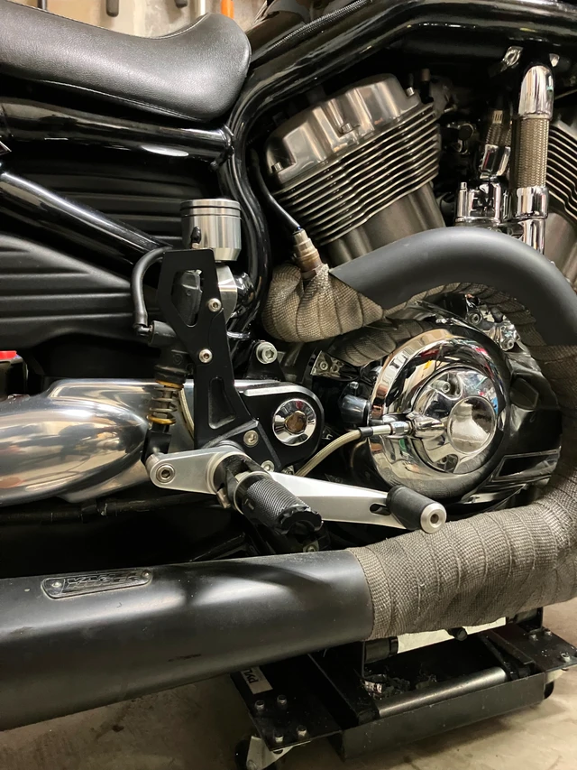 2011 Harley-Davidson, 13 000 km, dovoz Kanada — foto 4 z 5