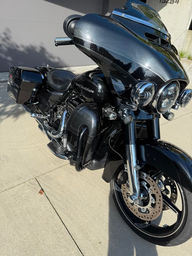 2017 Harley-Davidson, 58 200 km, dovoz Kanada — foto 3 z 5