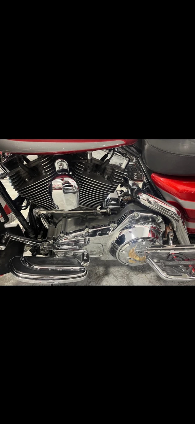 2008 Harley-Davidson, 46 300 km, dovoz Kanada — foto 3 z 5