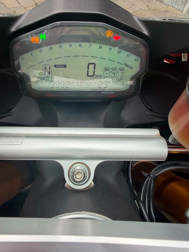 2018 Ducati, 20 000 km, dovoz Kanada — foto 4 z 4