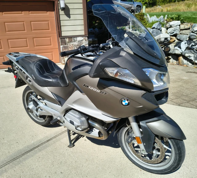 2010, 74 000 km, dovoz Kanada — foto 5 z 5