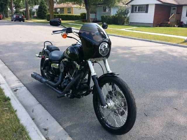2012 Harley-Davidson, 19 066 km, dovoz Kanada — foto 2 z 4