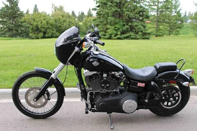 2012 Harley-Davidson, 19 066 km, dovoz Kanada — foto 4 z 4