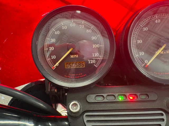 2001 Harley-Davidson, 51 000 km, dovoz Kanada — foto 4 z 5